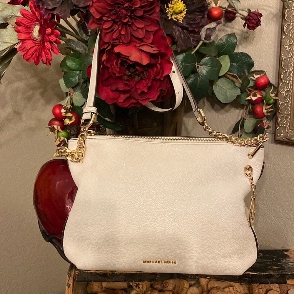 Michael Kors hobo bag